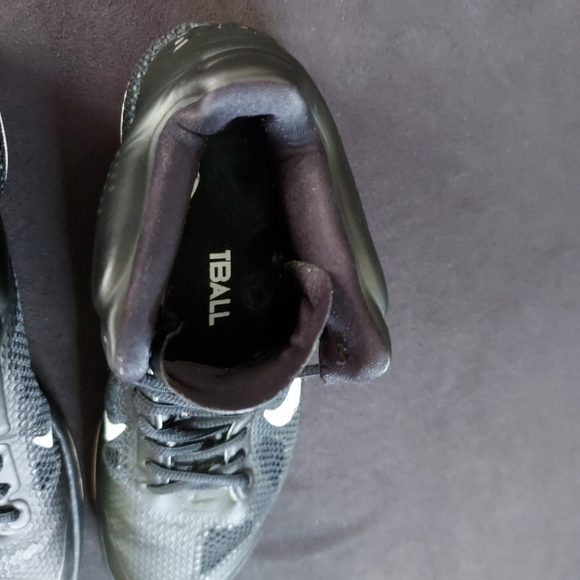 2010 Nike Zoom Hyperfuse Men's 8.5 - Picture 13 of 14